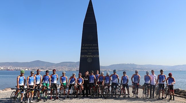 AFAD'lı bisikletçilerden 17 Ağustos Marmara Depremi anma sürüşü