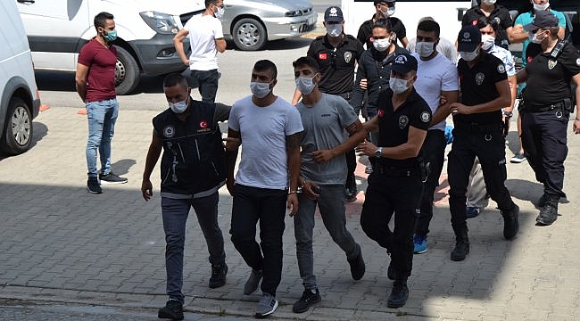 Çanakkale'de 25 kilogram kokainin ele geçirilmesiyle ilgili 7 şüpheli tutuklandı