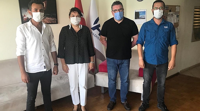 İskenderoğlu'ndan AA Çanakkale Bürosuna ziyaret