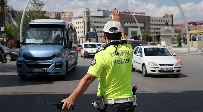 Yarın Türkiye genelinde en kapsamlı Kovid-19 tedbirleri denetimi yapılacak
