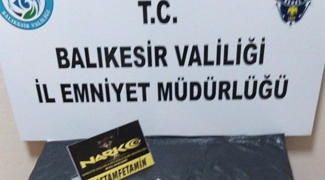 Balıkesir'de uyuşturucu operasyonunda 5 kişi gözaltına alındı