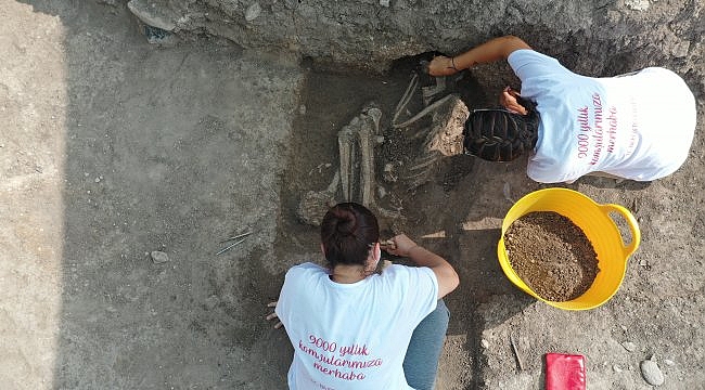 Bilecik'teki kazıda rastlanan iskeletin "Batı Anadolu'nun en eski ergen insanı"na ait olduğu tespit edildi