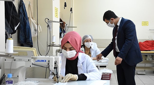 Meslek lisesi maske ve dezenfektan üretimini 5'e katladı