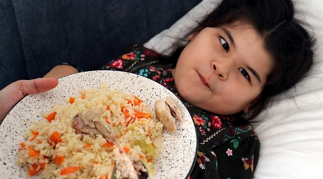 Türkmen aile çocuklarının tedavisi için Türkiye'yi tercih etti