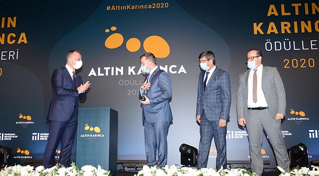 Başkan Yüksel'e büyük onur: En başarılı belediye başkanı seçildi