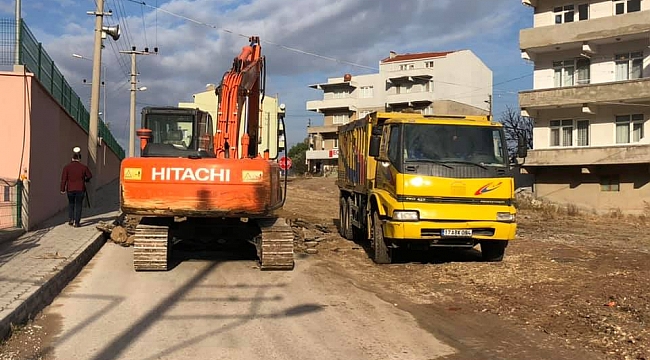 Ezine'de hastane yolu çalışması başladı
