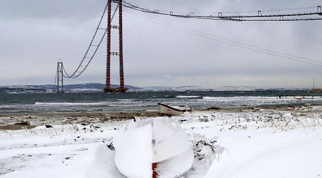 1915 Çanakkale Köprüsü'nde kar manzaraları