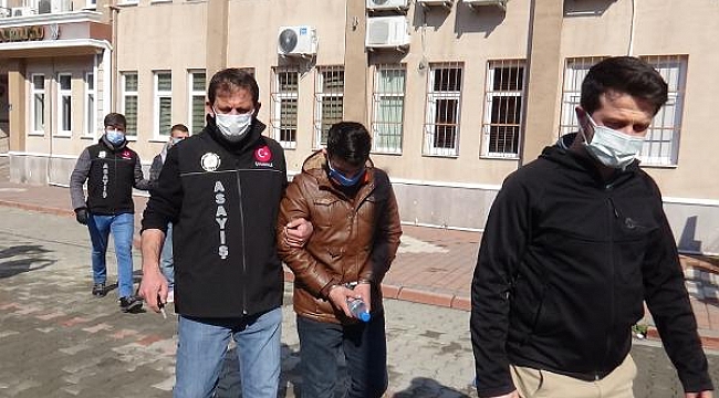 Çanakkale'de ev soydular, Uludağ'da tatilde yakalandılar