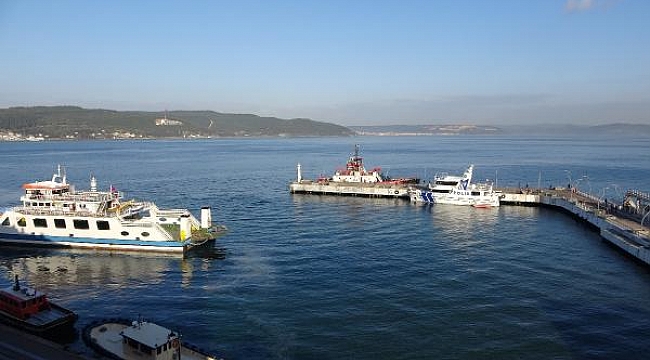 Çanakkale Boğazı, yoğun sis nedeniyle çift yönlü transit gemi geçişlerine kapatıldı