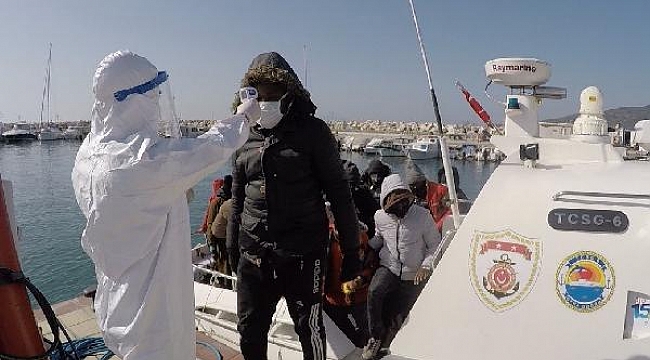Çanakkale'de 33 kaçak göçmen kurtarıldı
