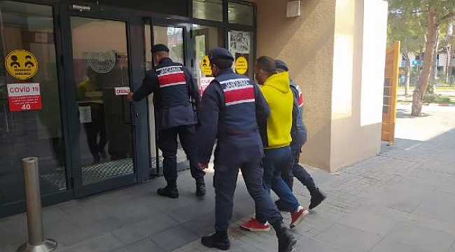 Çanakkale'de hırsızlık yapan 3 kişi yakalandı