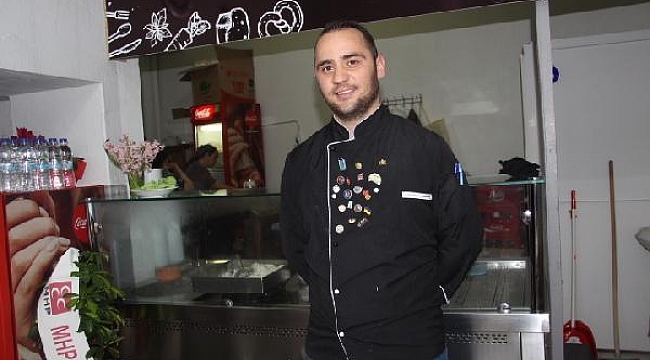Çanakkale'de milli aşçıdan örnek davranış