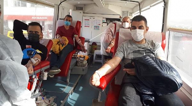 Gelibolu'da 3 günde Kızılay'a 158 ünite kan bağışı