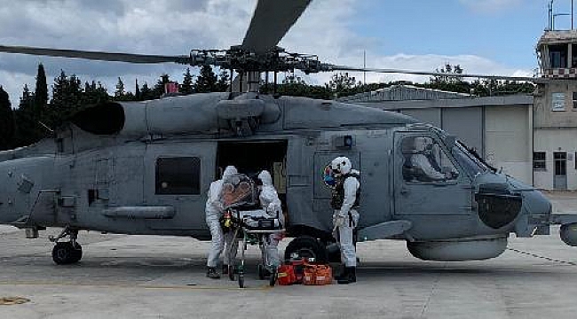 Kovid- 19 hastası, Gökçeada'dan Çanakkale'ye helikopterle sevk edildi