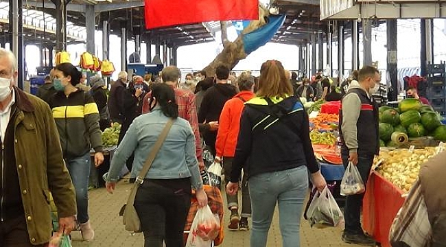Vaka sayısında birinci Çanakkale'de, kısıtlama öncesi alışveriş yoğunluğu