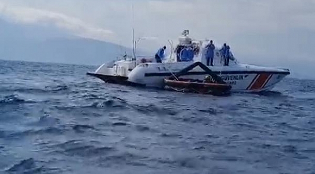 Yunanistan'ın ölüme terk ettiği 27 kaçak göçmeni, Türk Sahil Güvenliği kurtardı