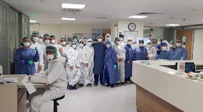 Koronavirüs savaşçılarının yoğun bakımda ikinci anneler günü...