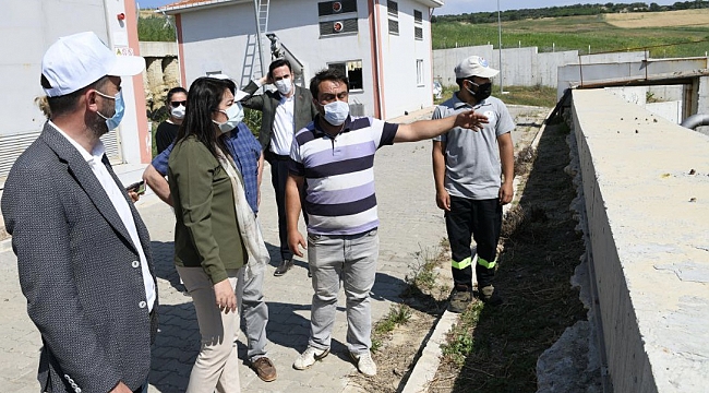 İSKENDEROĞLU, LAPSEKİ SU ARITMA TESİSİ’NDE İNCELEMELERDE BULDUNDU