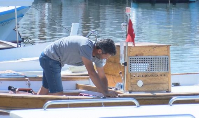 Uzmanlar ve balıkçılar arasında "Marmara Denizi'nde av sezonu ertelenmeli mi?" tartışması 