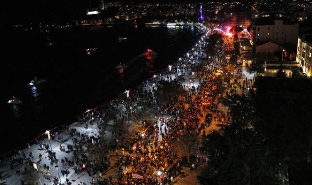 Çanakkale'de 'Cumhuriyet' coşkusu