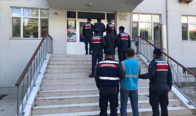 Şantiyeden 1547 metre kablo çalan 3 şüpheliyi JASAT yakaladı