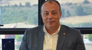 ÇALIŞAN VE İŞVEREN BİR BÜTÜNDÜR , AYRILAMAZ.