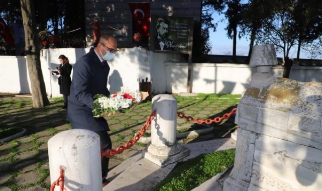 Namık Kemal mezarı başında anıldı