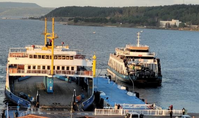 Gökçeada ve Bozcaada'ya yarınki tüm feribot seferleri iptal edildi