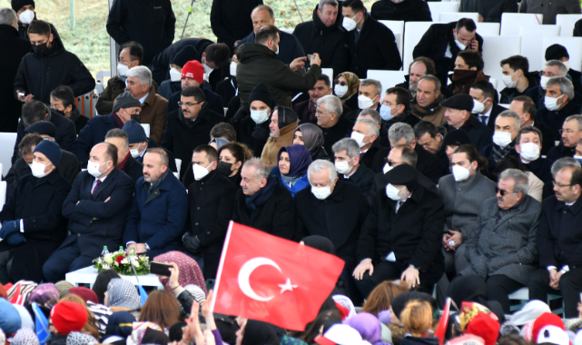 “Çanakkale’miz için, Türkiye’miz için tarihi bir gündü.