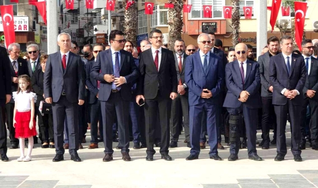 ÇANAKKALE'DE 23 NİSAN KUTLAMASI
