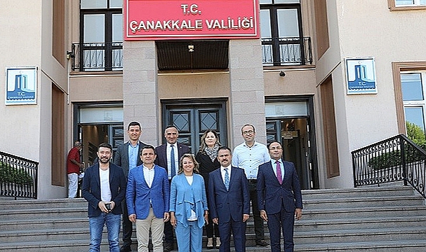 BAKAN YARDIMCISI YAVUZ ÇANAKKALE'DE