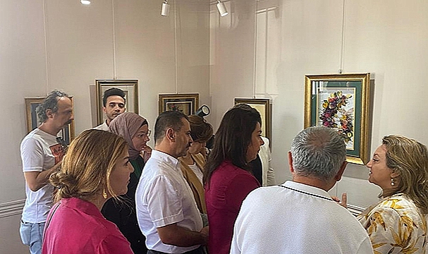 İPEK BÖCEĞİ KOZASI İPEKSİ ELLERDE SERGİ AÇILDI
