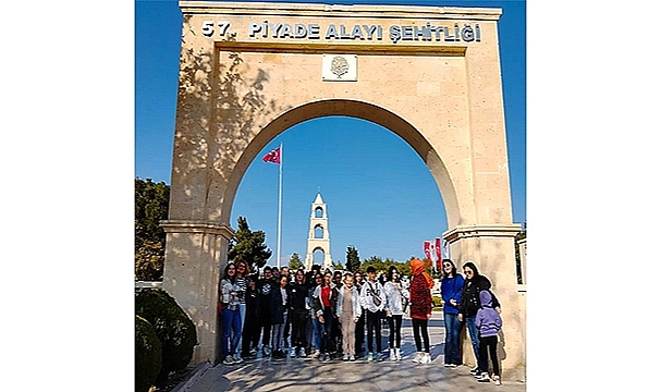 KARABİGA BELEDİYESİ'NDEN ÖĞRENCİLERE GEZİ