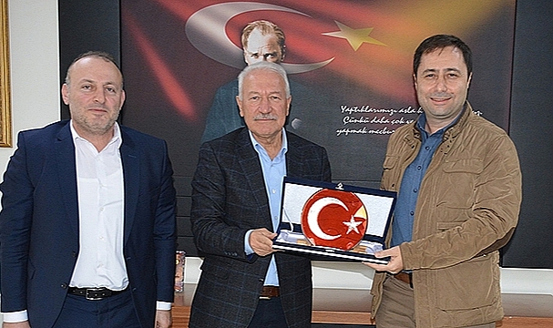 KÜRŞAT TUNA BAŞKAN YILMAZ'I ZİYARET ETTİ