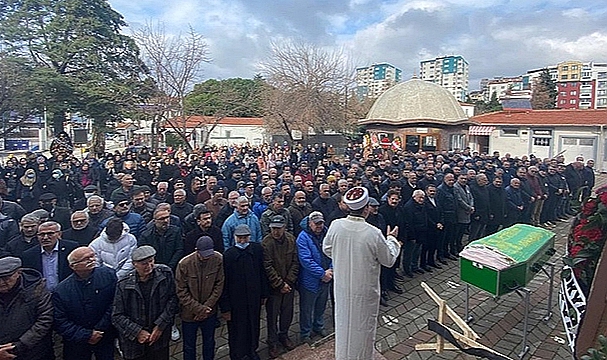 ÇANLIOĞULLLARI SON YOLCULUĞUNA UĞURLANDI