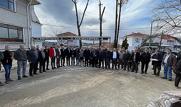 ETİLİ KÖYÜ'NDE ASKERLER İÇİN TÖREN DÜZENLENDİ