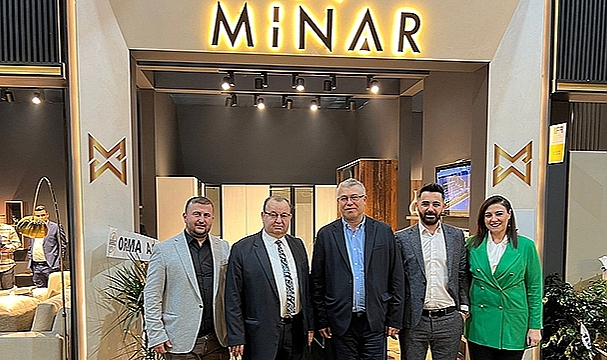 ŞADAN DOĞAN MİNAR MOBİLYA STANDINI ZİYARET ETTİ