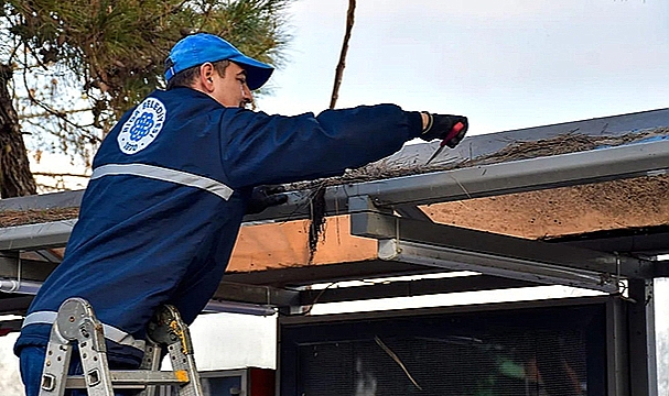 TEMİZ VE GÜZEL BİR BİGA İÇİN EKİPLER ARALIKSIZ ÇALIŞIYOR