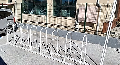 BİSİKLET, MOTOSİKLET VE SCOOTERLAR İÇİN YENİ PARK ALANLARI OLUŞTURULDU