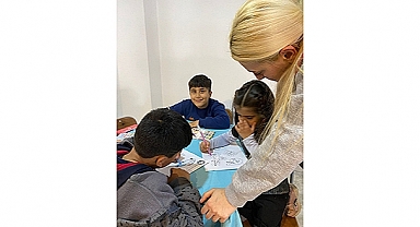 DEPREMZEDE ÇOCUKLAR İÇİN SOSYAL ETKİNLİKLER YAPILDI