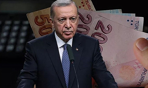 "EN DÜŞÜK EMEKLİ AYLIĞINI 7 BİN 500 LİRAYA YÜKSELTİYORUZ"