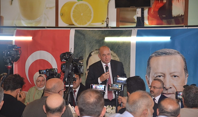 Çanakkale Milletvekili olarak söylüyorum kavgaya merakı olan kim varsa CHP'ye gitsin. 