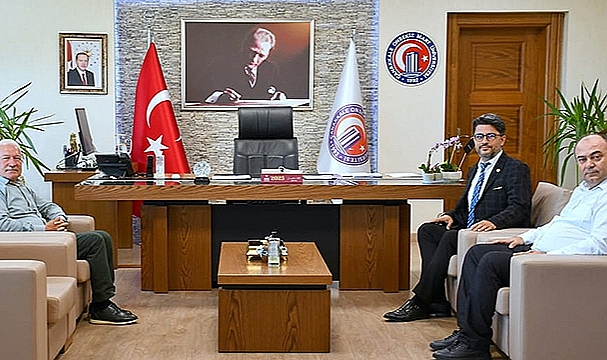 REKTÖR ERENOĞLU'NA BAŞKAN YILMAZ'DAN ZİYARET