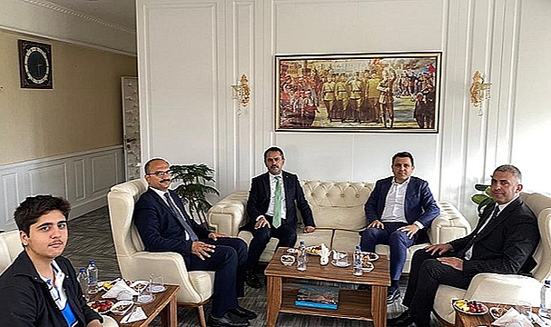 VALİ AKTAŞ, GELİBOLU KAYMAKAMLIĞINI ZİYARET ETTİ