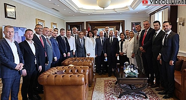 AK PARTİ ÇANAKKALE İL, İLÇE VE BELEDİYE BAŞKANLARI TURAN'I ZİYARET ETTİ