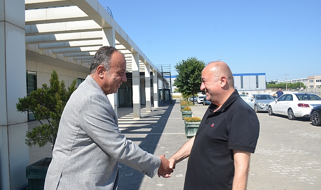 ÇANAKKALE AK PARTİ MİLLETVEKİLİ AYHAN GİDER ÇTSO’YA İADE-İ ZİYARETTE BULUNDU