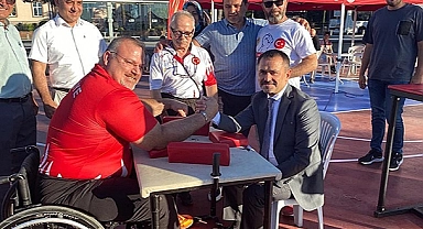 HALKA AÇIK BİLEK GÜREŞİ ETKİNLİĞİ GERÇEKLEŞTİRİLDİ