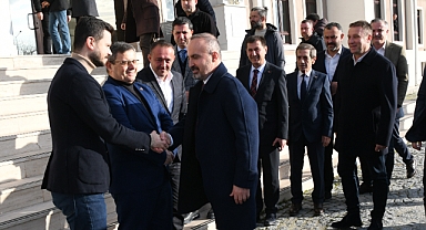 Turan: Çanakkaleminiz dertlerine, taleplerine omuz vermek için bir aradayız