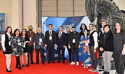 ÇOMÜ, fuarda rüzgar gibi esti