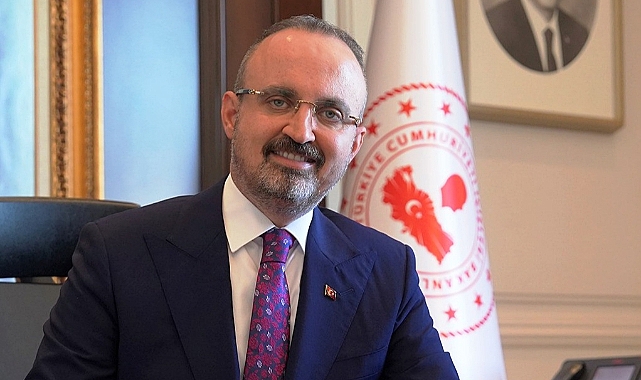 Bugün 18 Mart, havada vatan kokusu var.